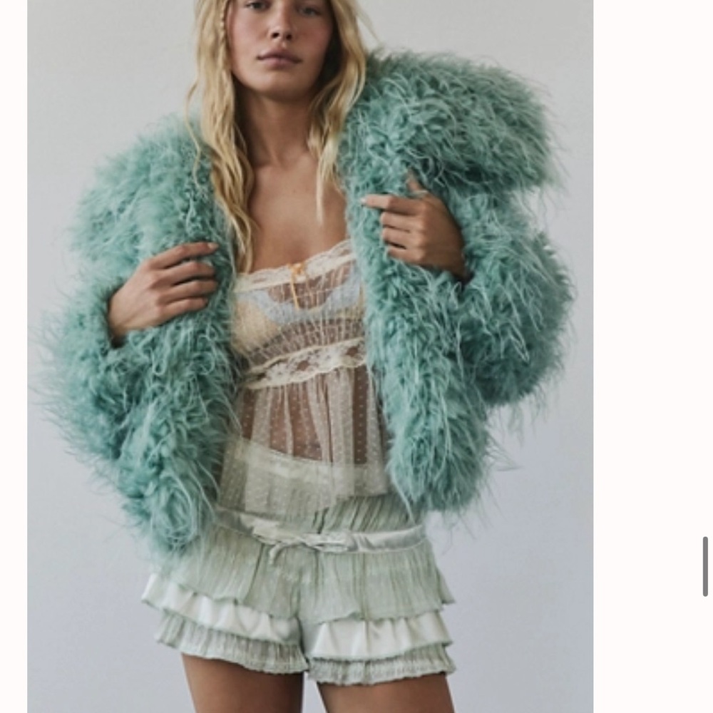 Brand new Free People  Women's Blue moonlight Teal  fluffy fur jacket - Picture 2 of 4